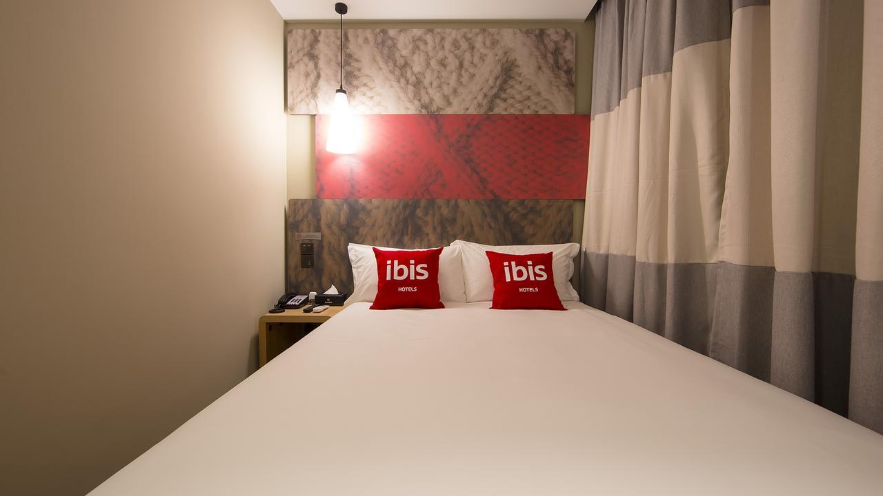 Ibis Beijing Tiantandongmen Metro Station Hotel Exteriör bild